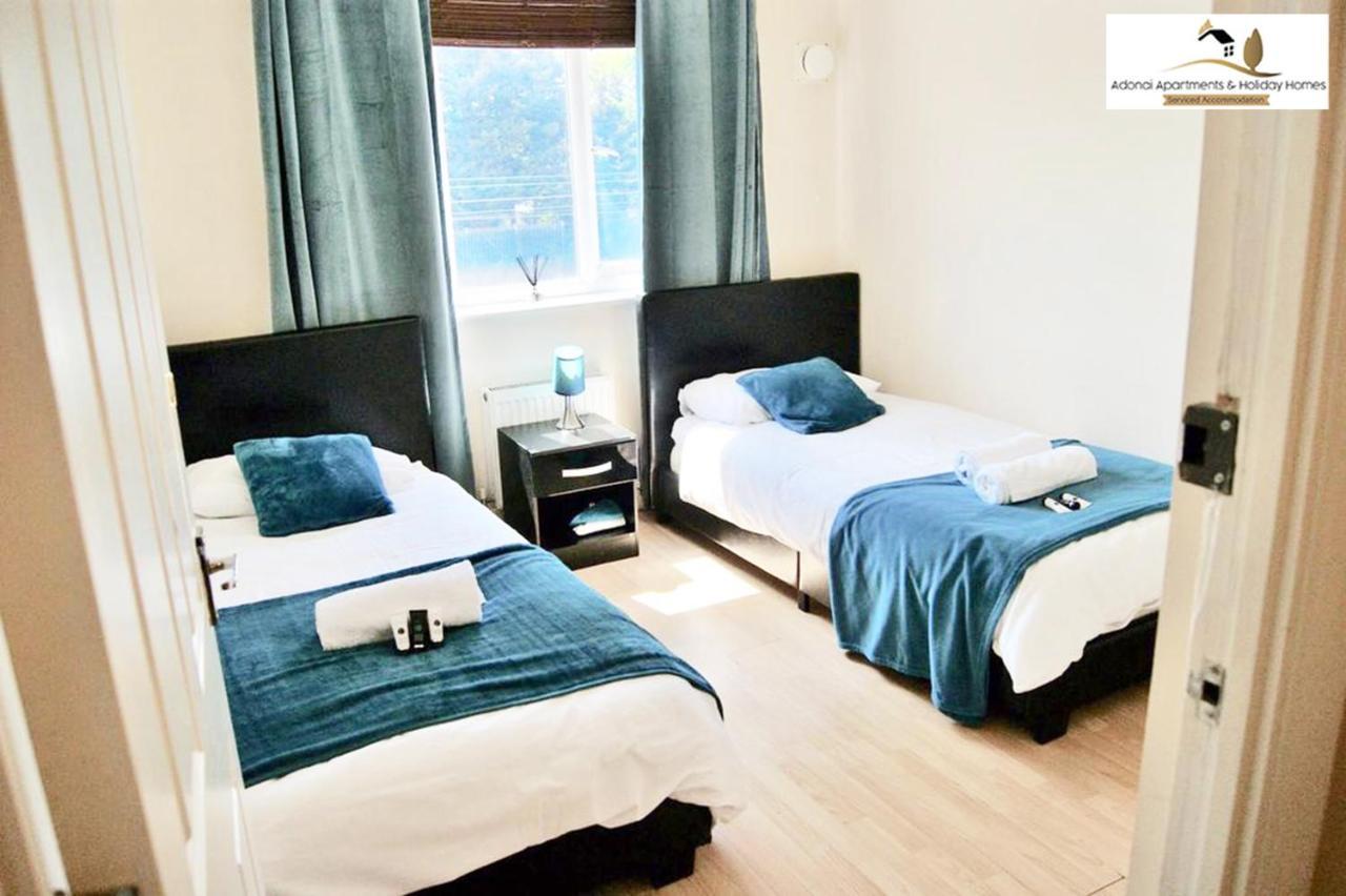 2 Bedroom Apartment At Dagenham , Adonai Serviced Accommodation, Free Wifi And Parking Kültér fotó