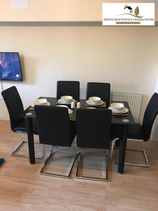 2 Bedroom Apartment At Dagenham , Adonai Serviced Accommodation, Free Wifi And Parking Kültér fotó